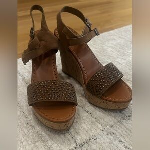 American Eagle Outfitters Wedge Heel